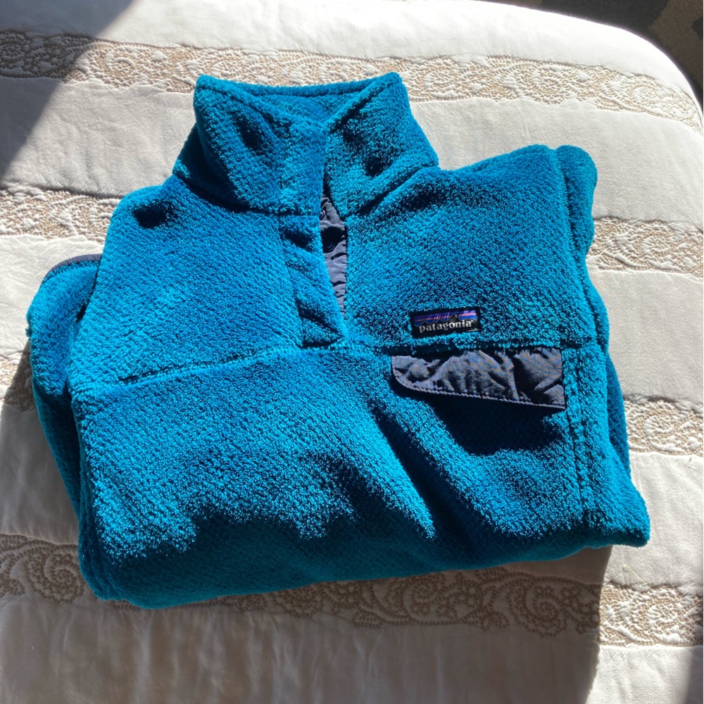 Peacock blue Patagonia re-tool pullover jacket size M EUC